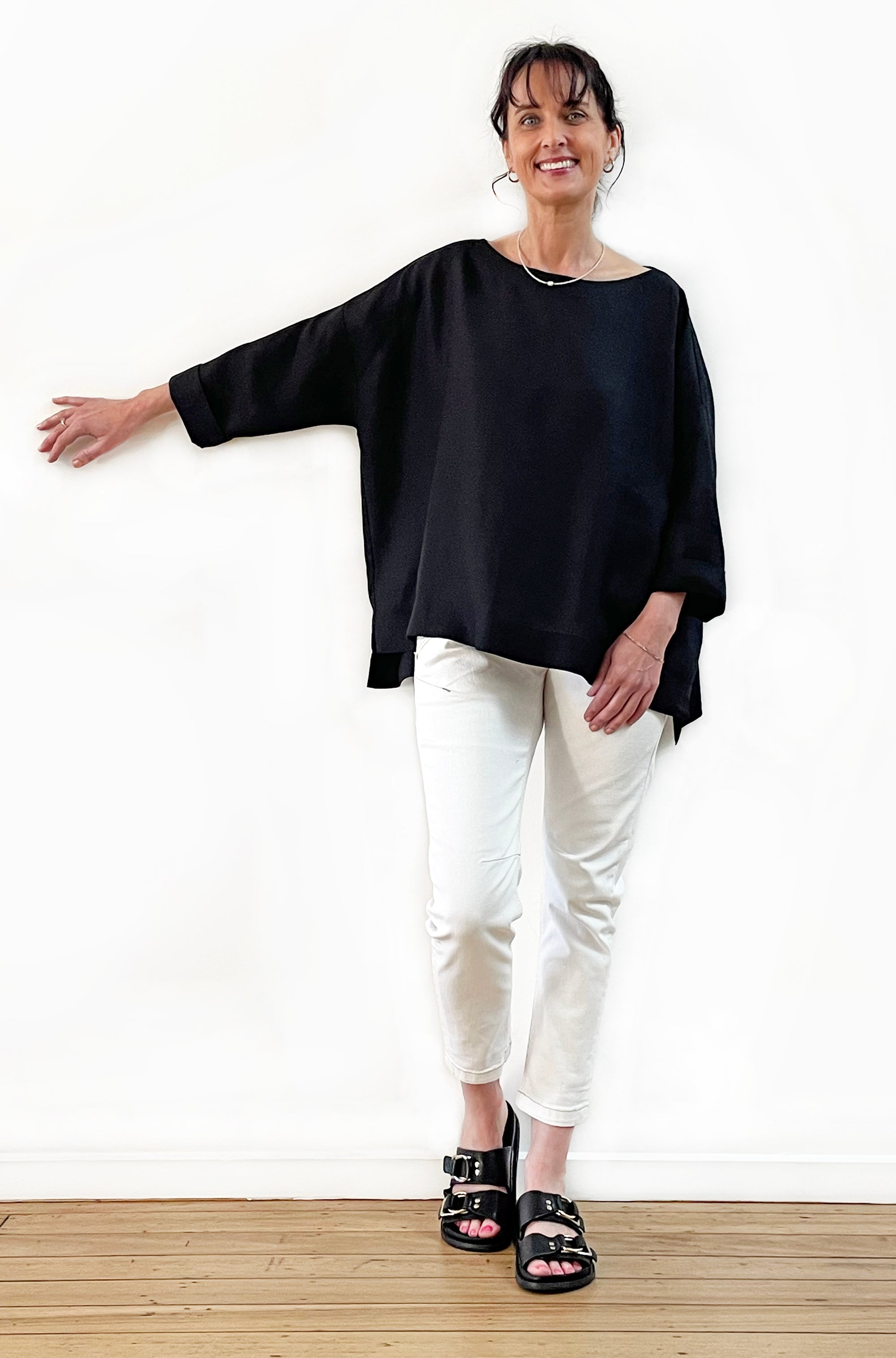 LINEN SLOUCHY TOP BLACK