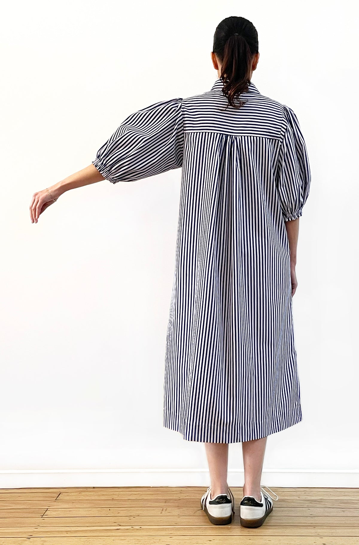 COTTON PUFF SLEEVE  SHIRT DRESS NAVY/LILAC STRIPE