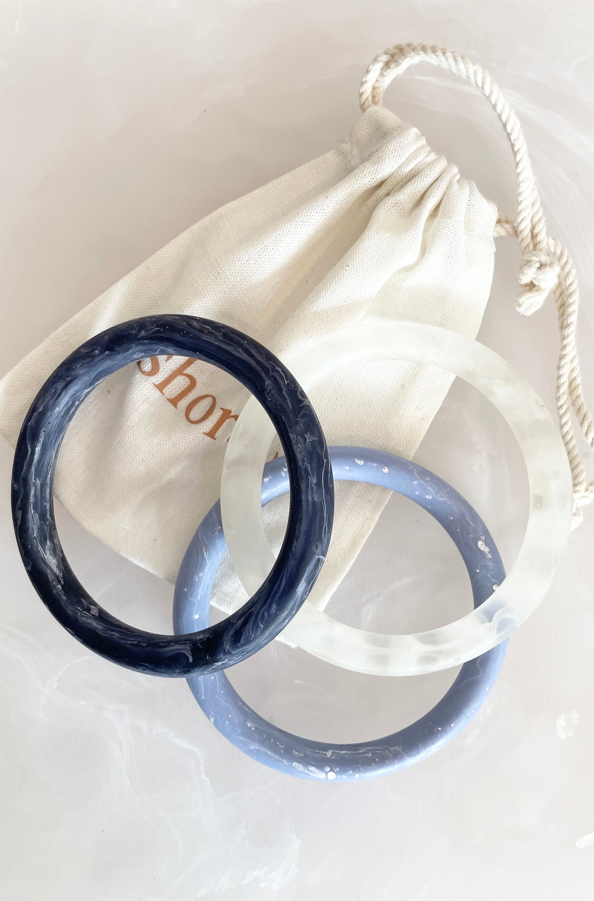 RESIN ROUND BANGLE LAVENDER/WHITE MARBLE