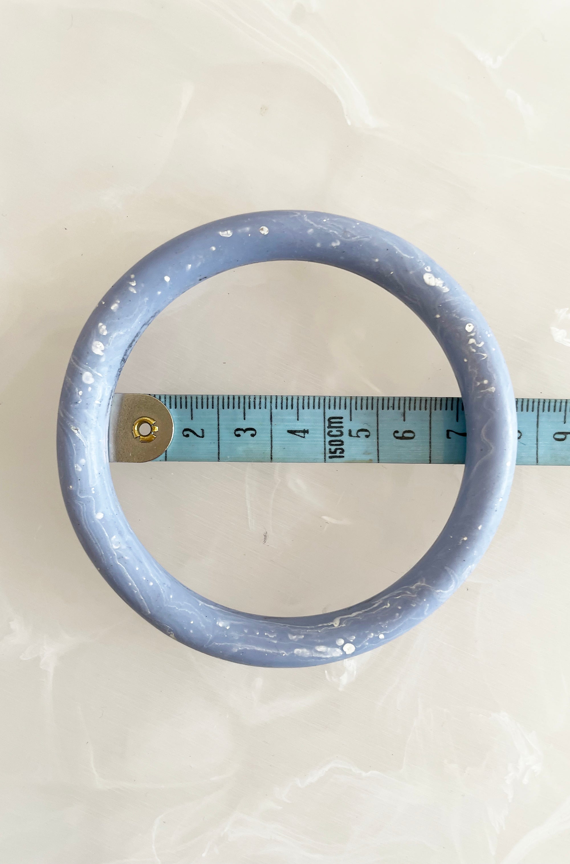 RESIN ROUND BANGLE LAVENDER/WHITE MARBLE