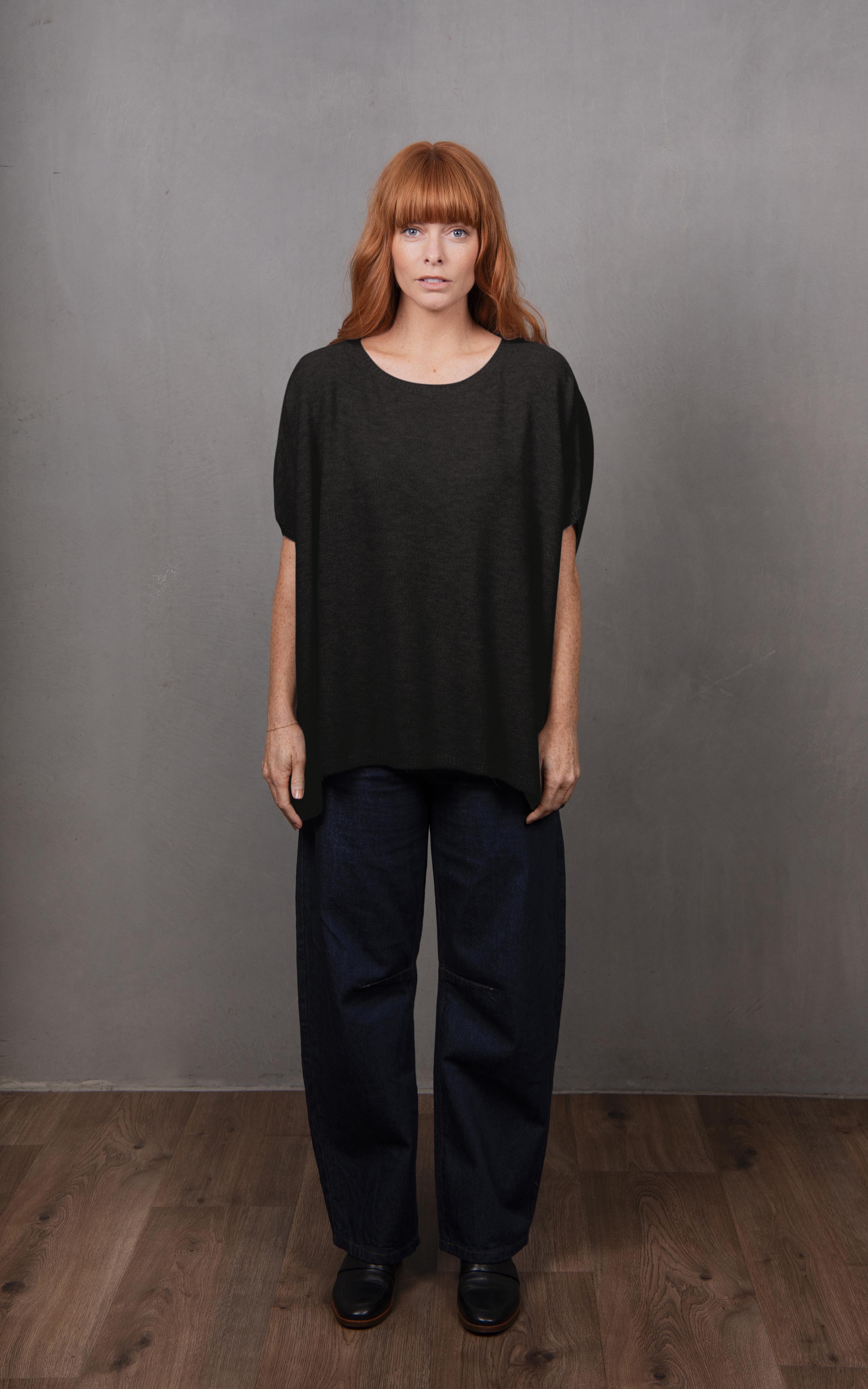 BRIDGE & LORD MERINO CASHMERE SEED STITCH PONCHO CHOCOLATE