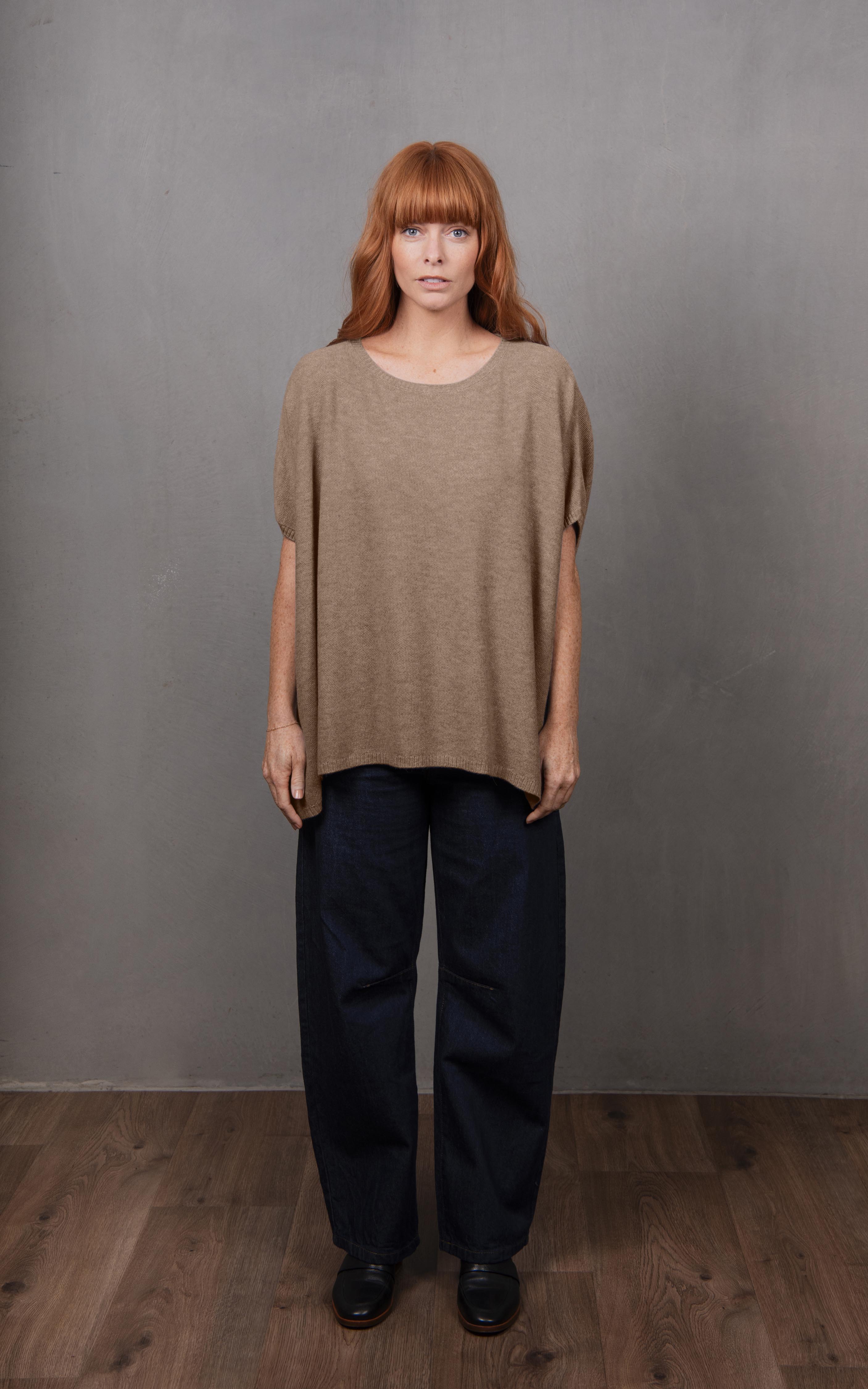 BRIDGE & LORD MERINO CASHMERE SEED STITCH PONCHO COBBLESTONE