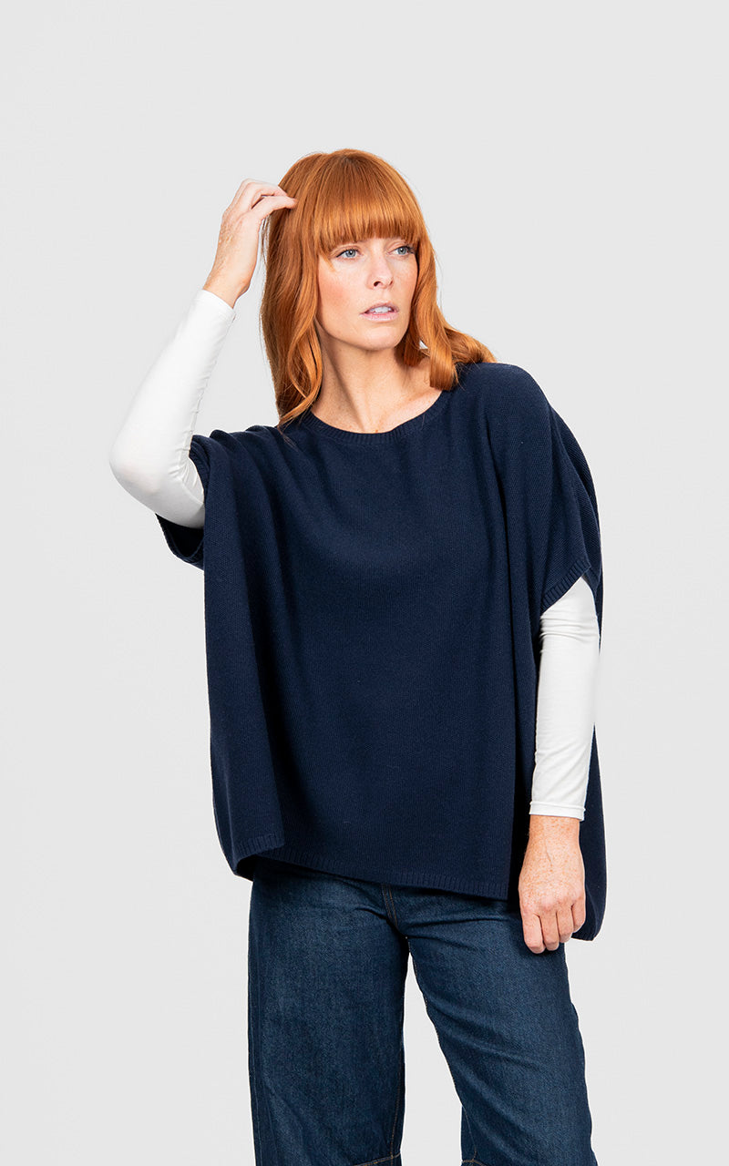 BRIDGE & LORD MERINO CASHMERE SEED STITCH PONCHO INK NAVY
