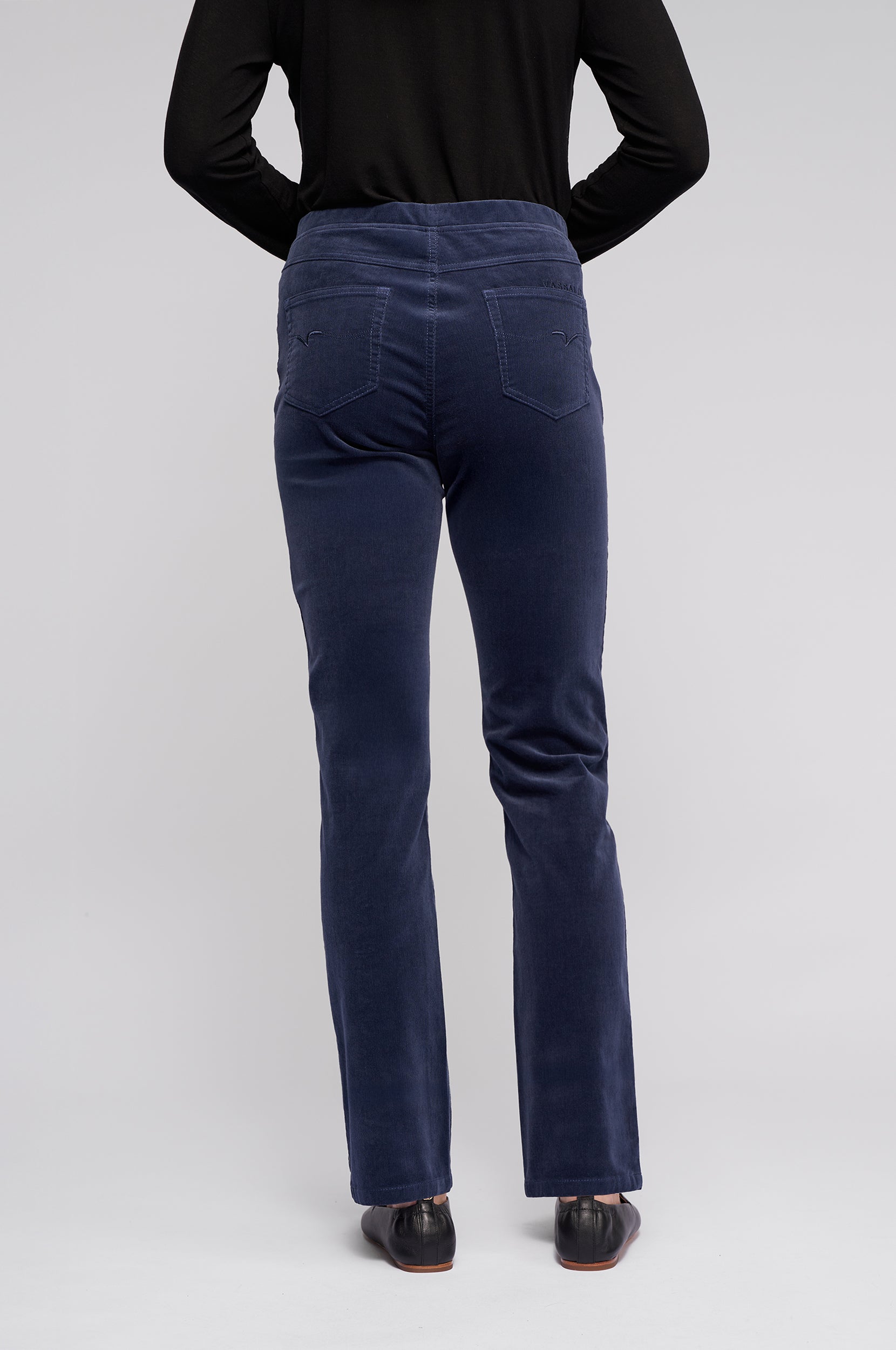 VASSALLI BAY SLIM LEG CORD PULL ON PANT SLATE