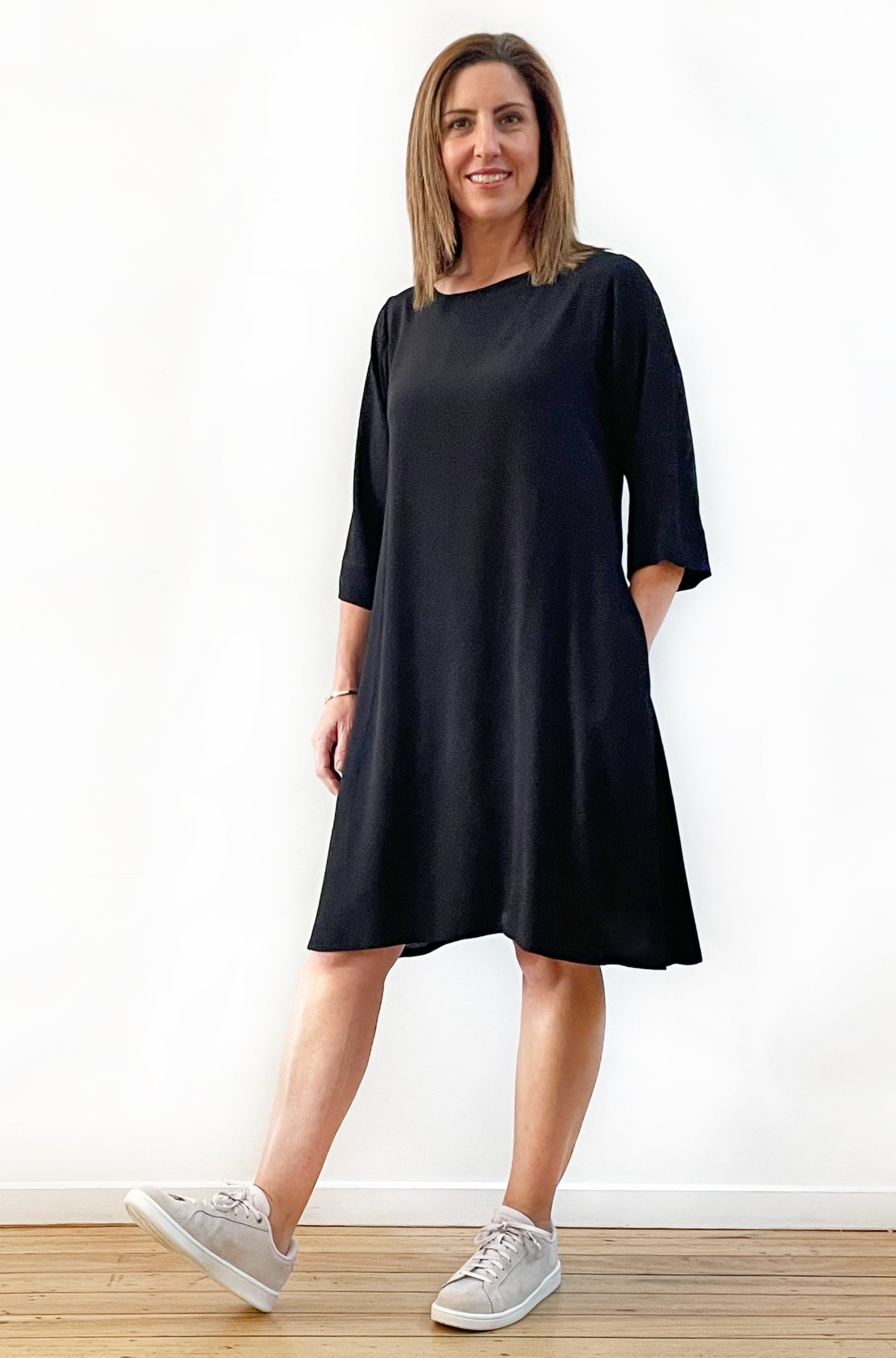 VISCOSE A-LINE SHIFT DRESS BLACK