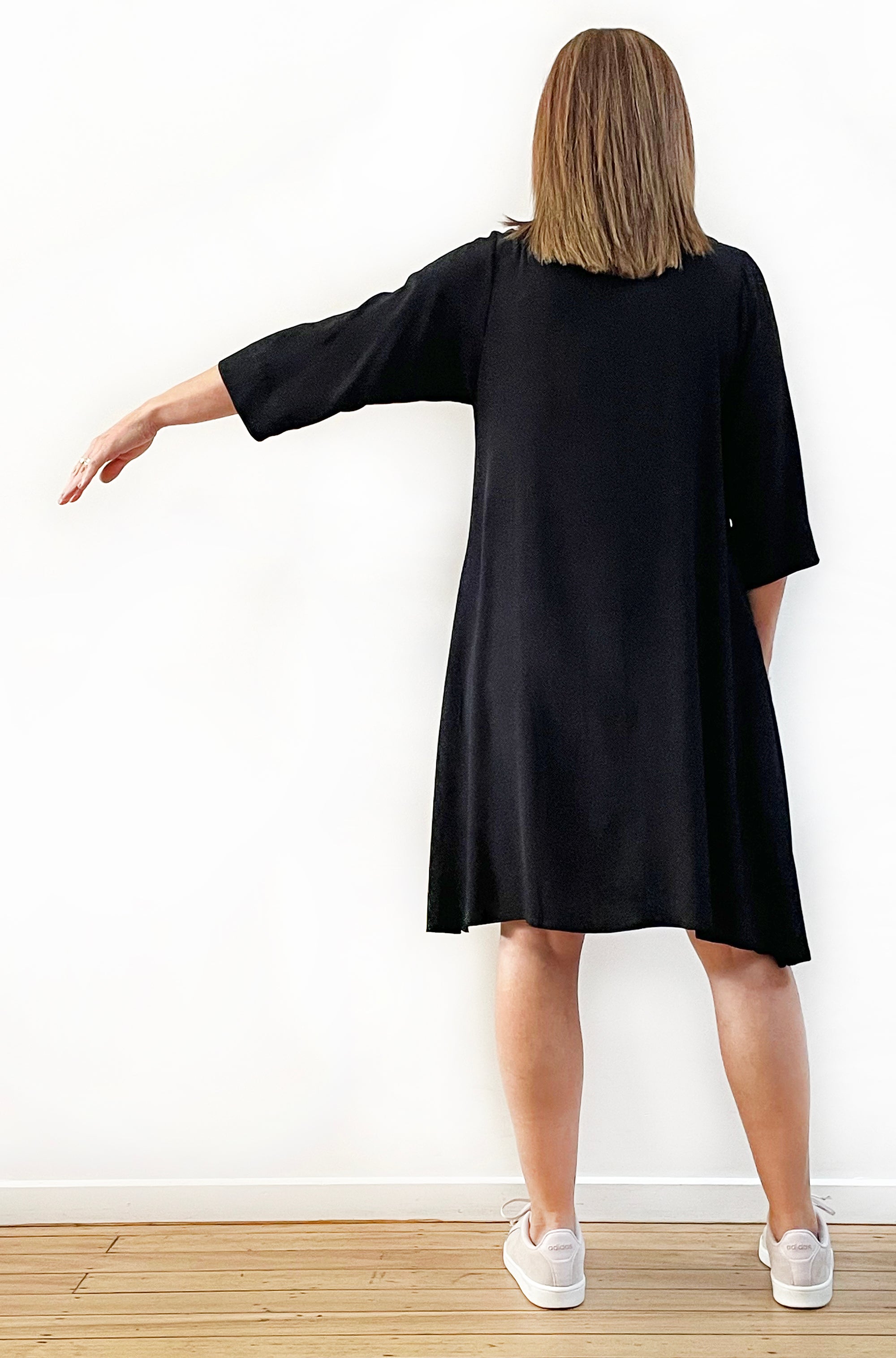 VISCOSE A-LINE SHIFT DRESS BLACK