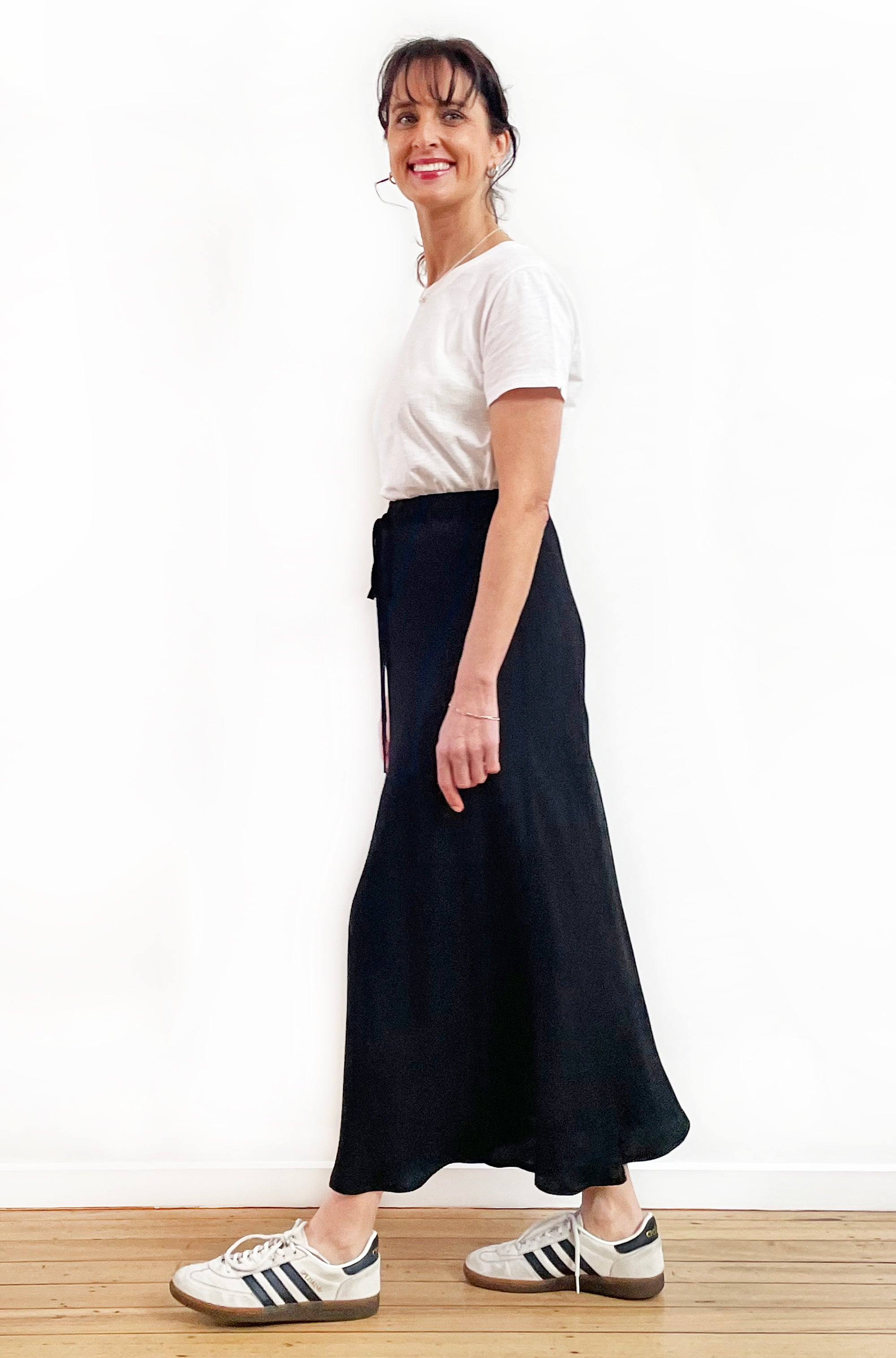 VISCOSE BIAS CUT MIDI SKIRT BLACK