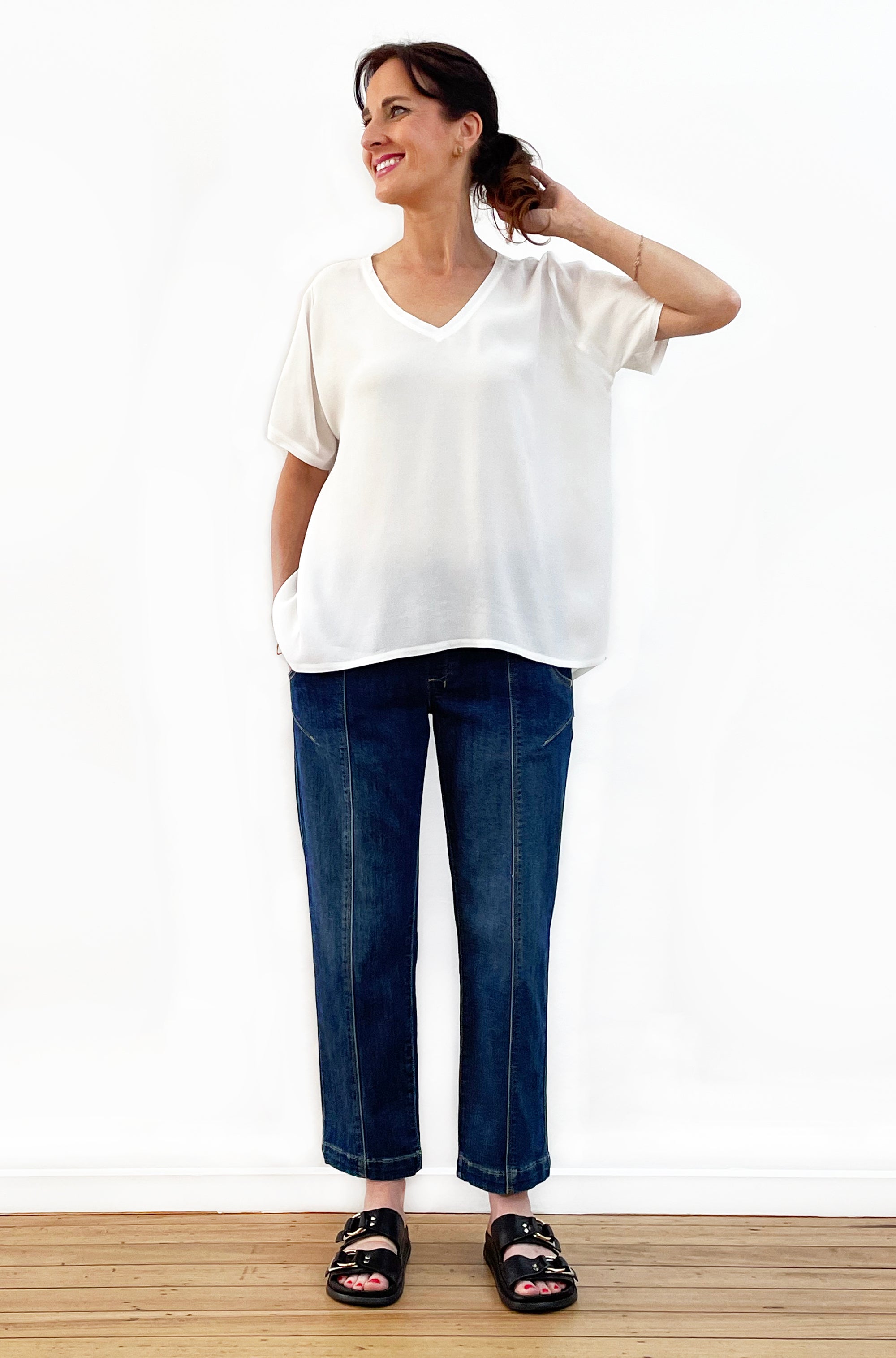 VISCOSE SHORT SLEEVE V-NECK TOP IVORY