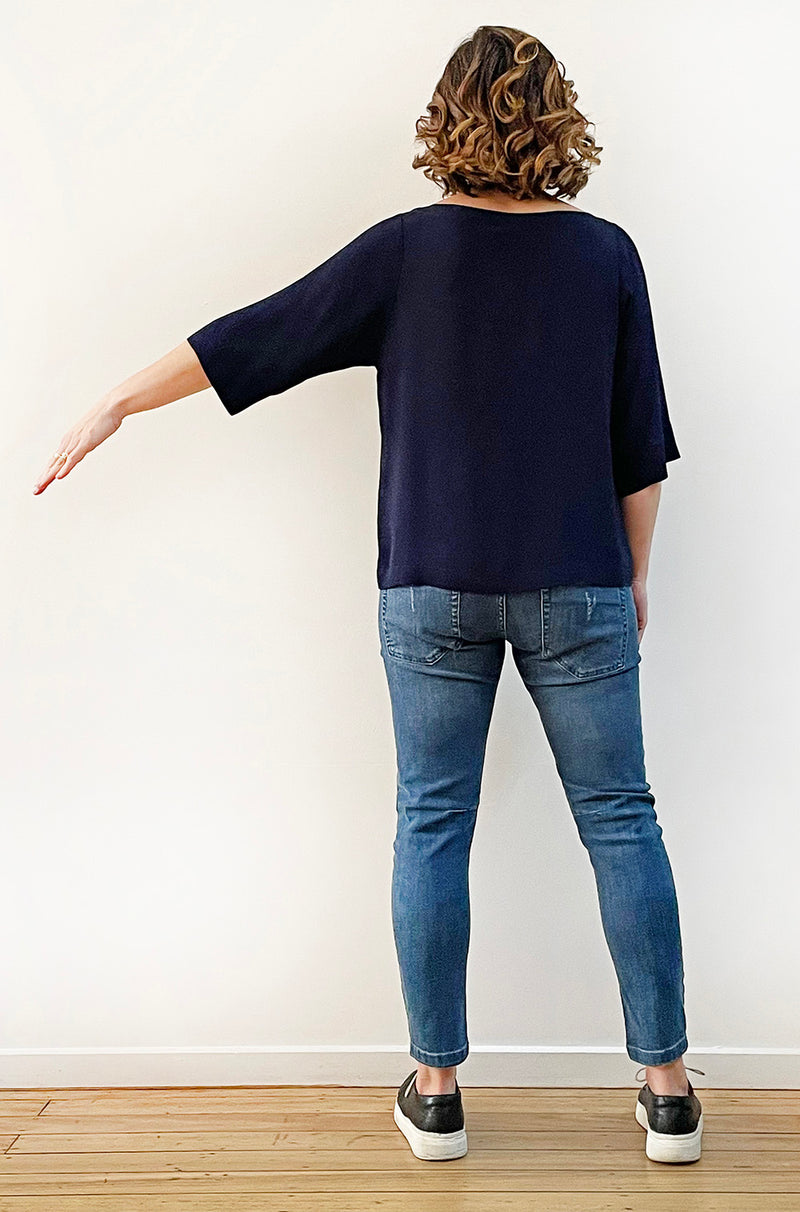 VISCOSE FITTED SLEEVE TOP NAVY