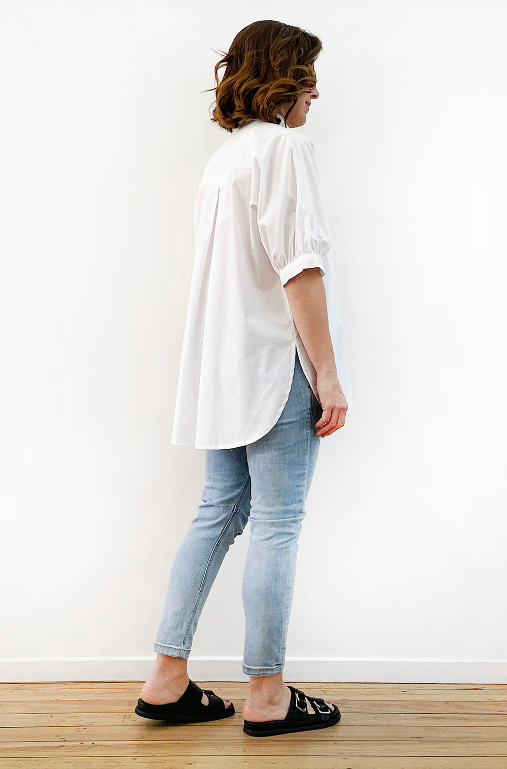 COTTON GATHERED SLEEVE SHIRT WHITE