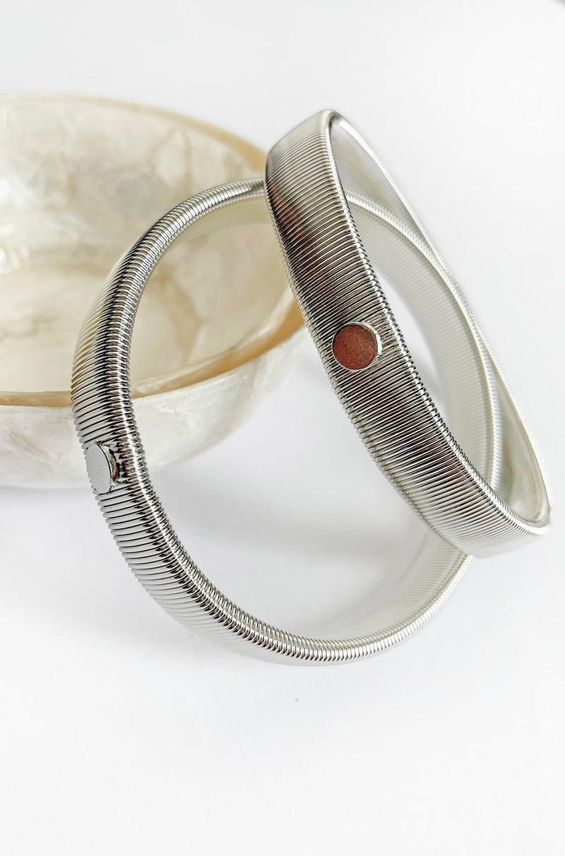 ELASTICATED ARMBANDS SILVER