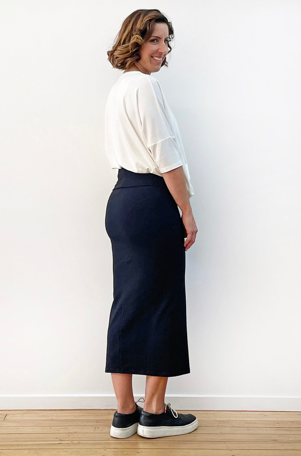 BAMBOO/ORGANIC COTTON LONG TUBE SKIRT BLACK