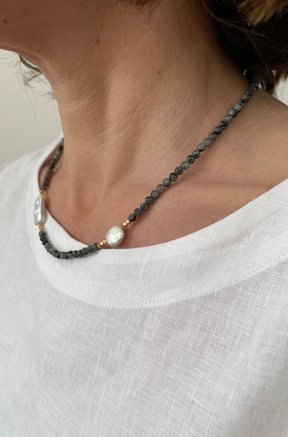 FRESHWATER PEARL AND LABRADORITE NECKLACE