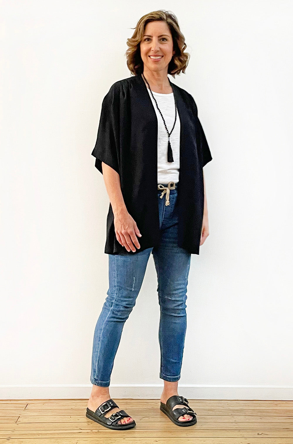 VISCOSE BELTED KIMONO BLACK