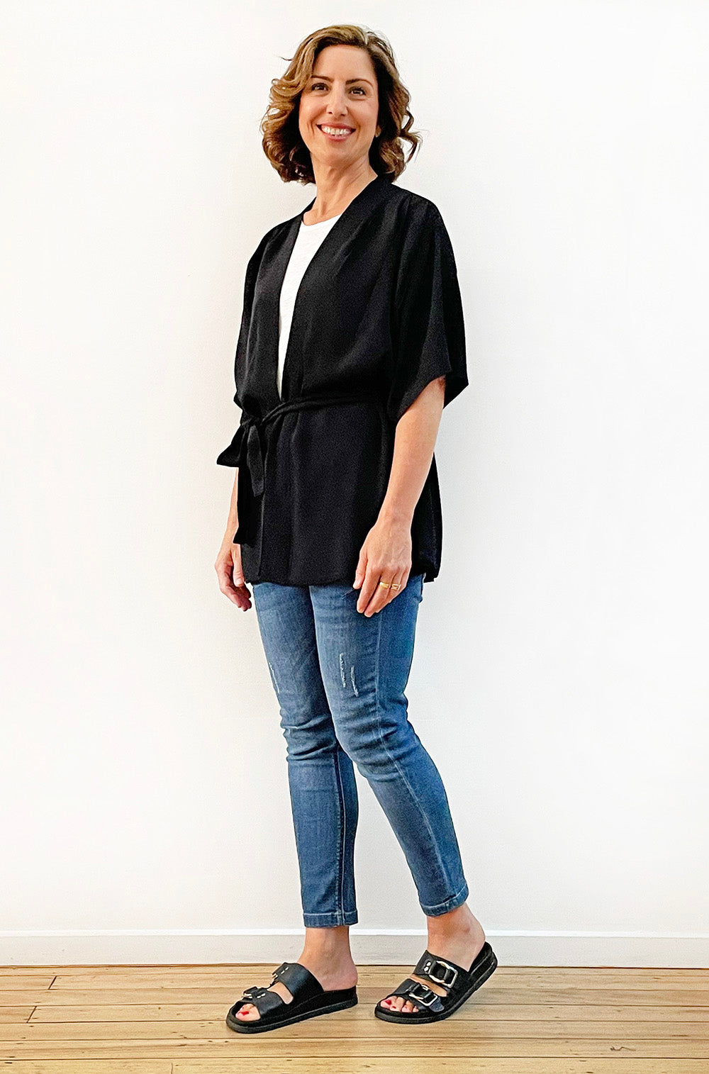 VISCOSE BELTED KIMONO BLACK