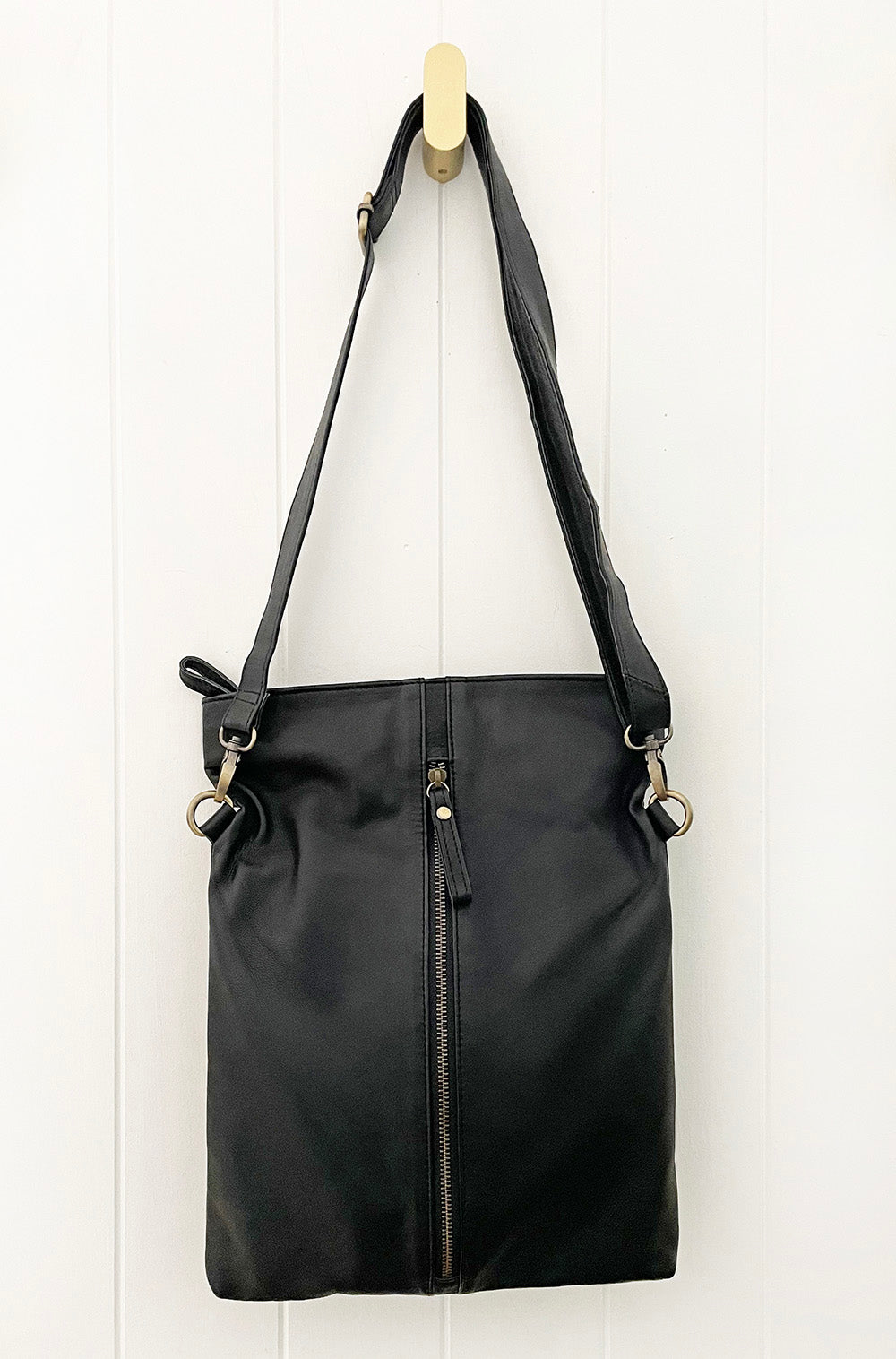 LEATHER FOLD OVER BAG BLACK